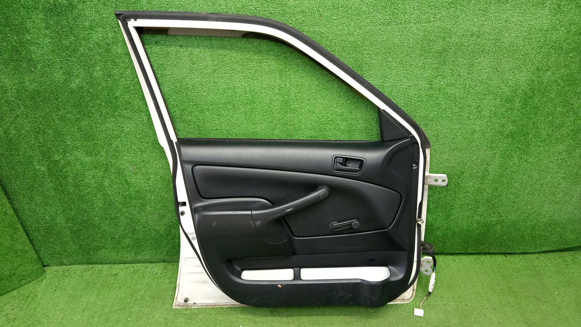 Дверь левая передняя TOYOTA PROBOX, SUCCEED NSP160V, NCP160V, NCP165V, NHP160V 5480 3 ракурс