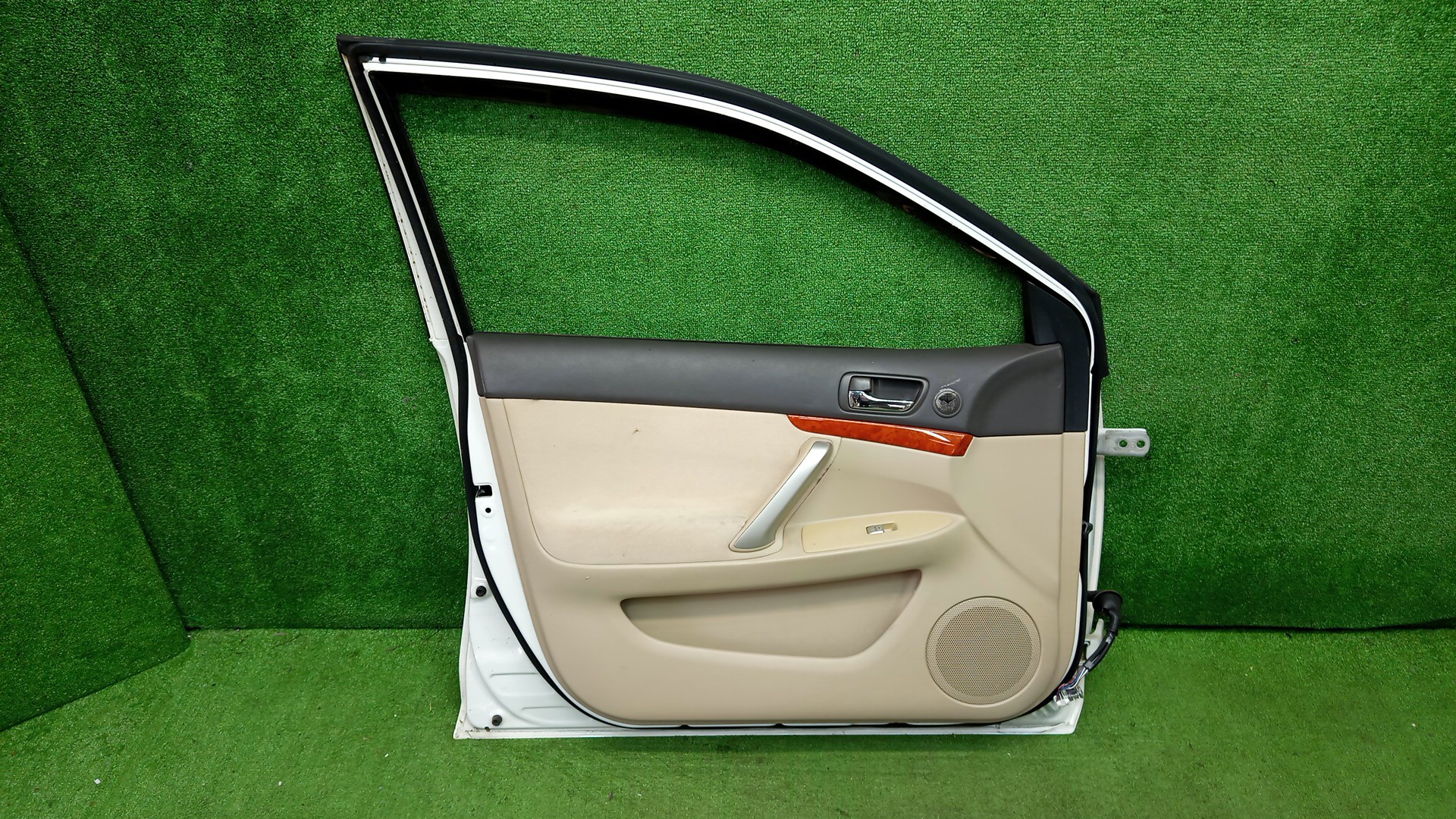 Дверь левая передняя TOYOTA ALLION ZZT240, NZT240, AZT240, ZZT245 5486 4 ракурс