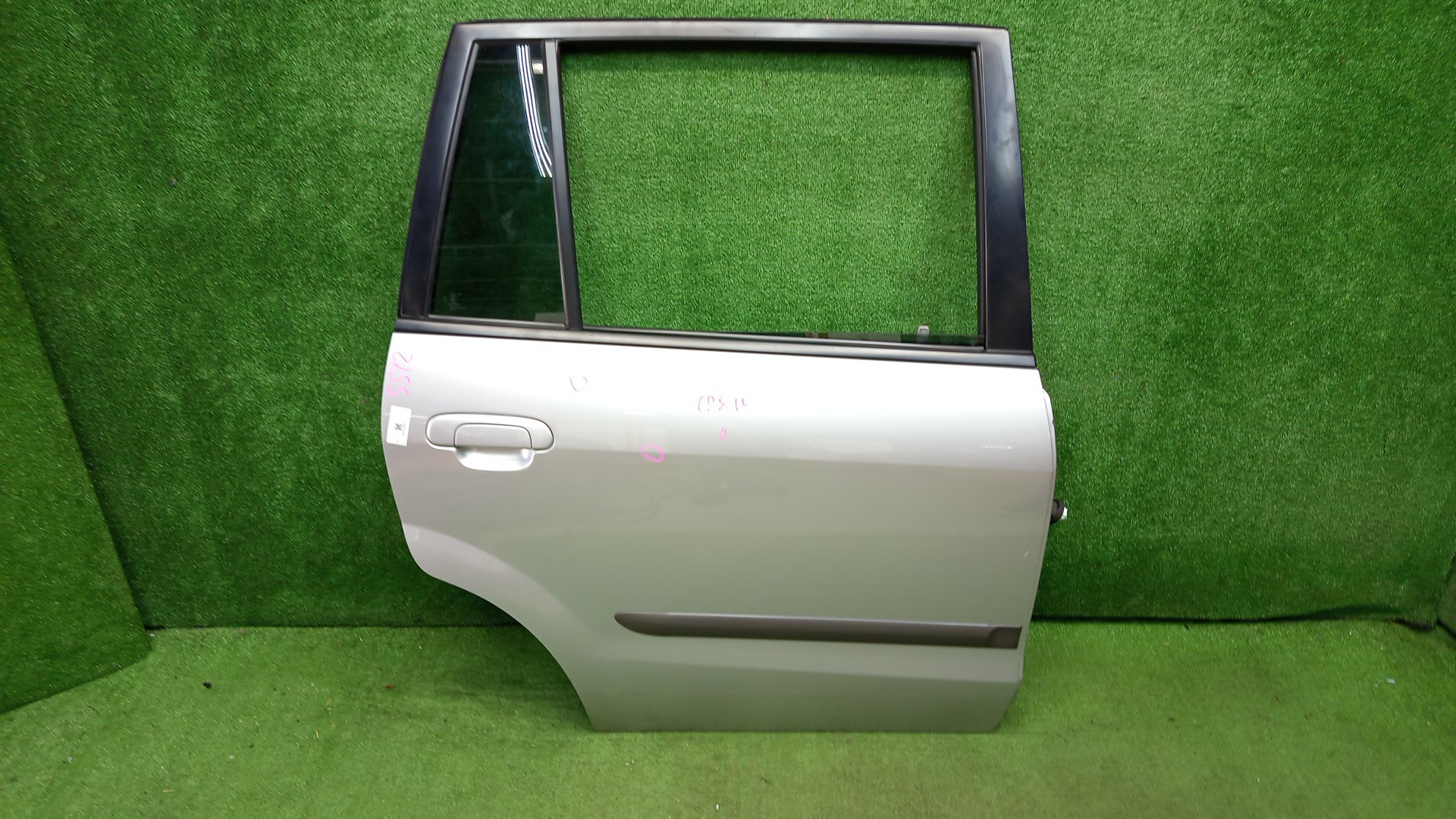 Дверь правая задняя MAZDA PREMACY CP8W, CPEW 5512 1 ракурс