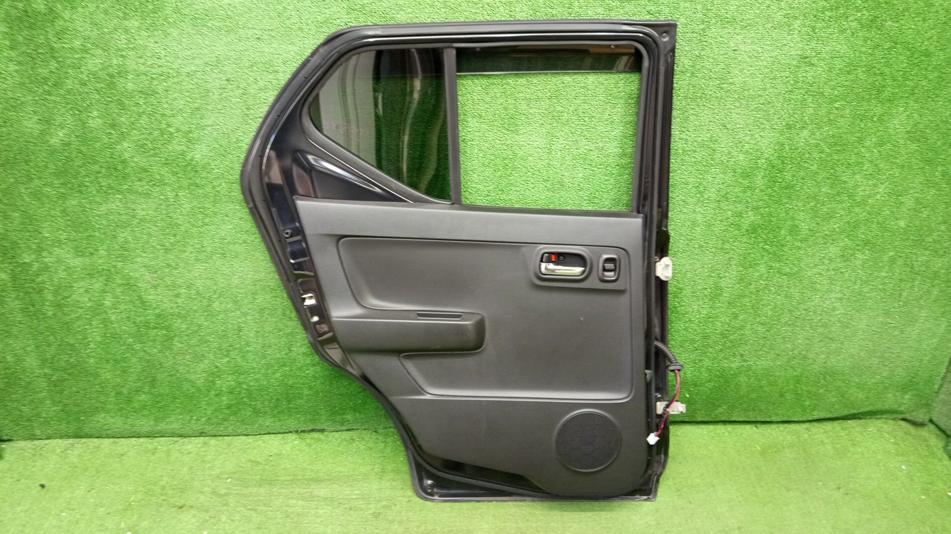 Дверь левая задняя SUZUKI ALTO HA36S 5529 4 ракурс
