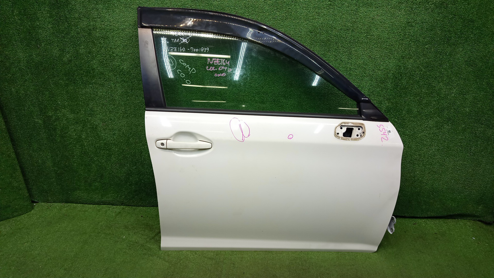 Дверь правая передняя TOYOTA COROLLA FIELDER, COROLLA AXIO ZRE162G, NZE164G, NZE161G, NKE165G, NRE161G, NZE161, NZE164, NRE161, NKE165, NRE160 5542 1 ракурс Дверь правая передняя TOYOTA COROLLA FIELDER, COROLLA AXIO ZRE162G, NZE164G, NZE161G, NKE165G, NRE161G, NZE161, NZE164, NRE161, NKE165, NRE160 5542 1 ракурс