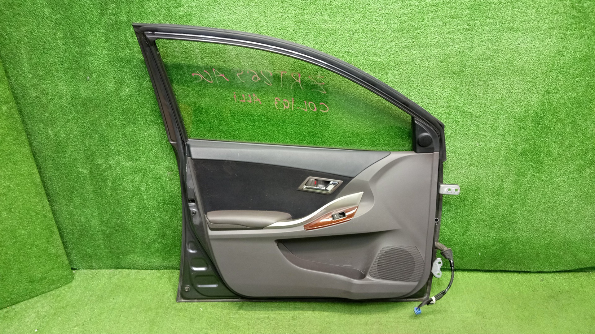 Дверь левая передняя TOYOTA ALLION ZRT265, ZRT260, NZT260, ZRT261 5543 4 ракурс