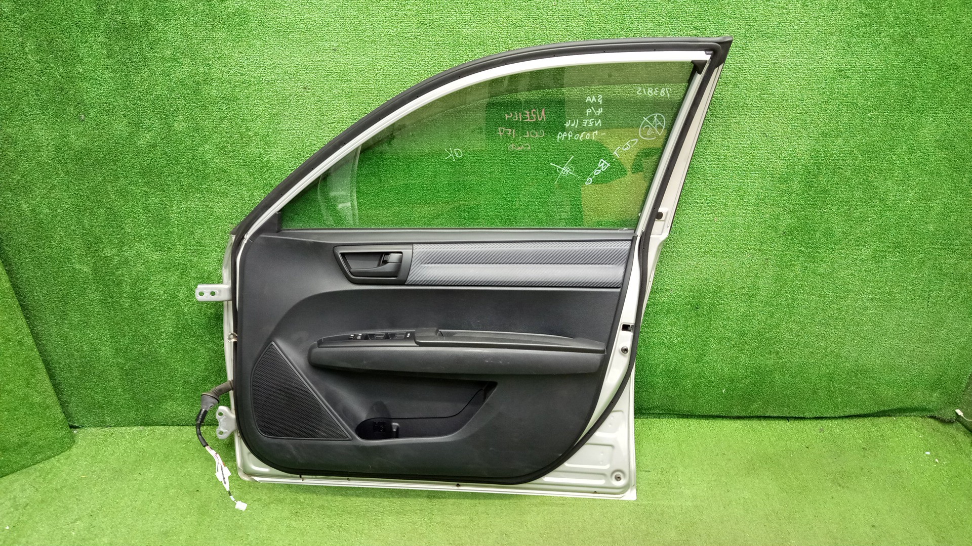 Дверь правая передняя TOYOTA COROLLA FIELDER, COROLLA  AXIO ZRE162G, NZE164G, NZE161G, NKE165G, NRE161G, NZE161, NZE164, NRE161, NKE165, NRE160 5563 4 ракурс