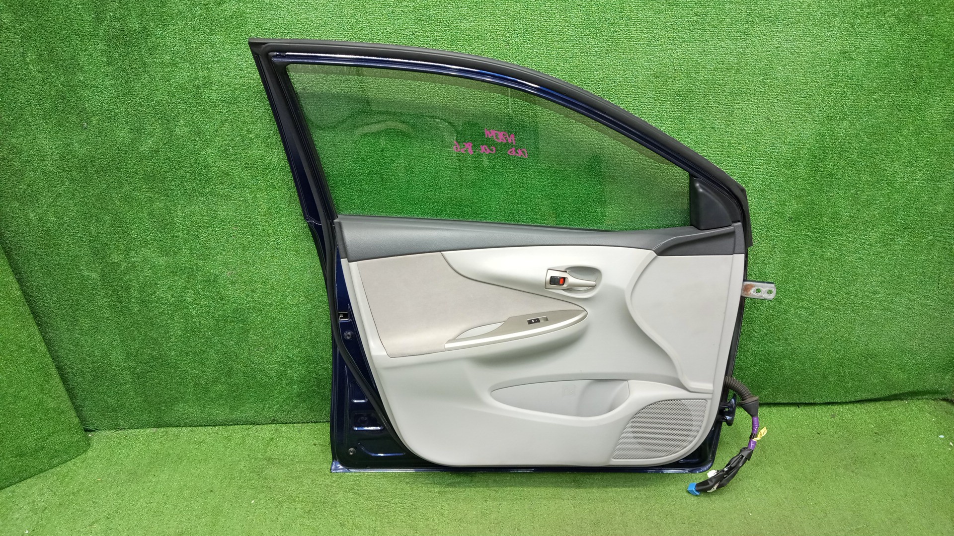 Дверь левая передняя TOYOTA COROLLA FIELDER, COROLLA  AXIO ZRE144G, ZRE142G, NZE144G, NZE141G, NZE141, NZE144, ZRE142, ZRE144 5574 3 ракурс