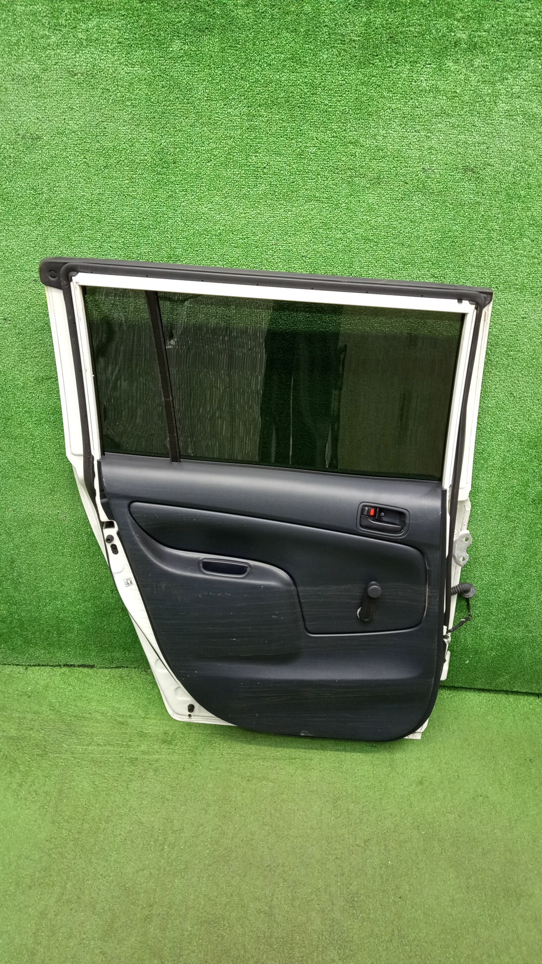 Дверь левая задняя TOYOTA PROBOX, SUCCEED NSP160V, NCP160V, NCP165V, NHP160V 5596 4 ракурс