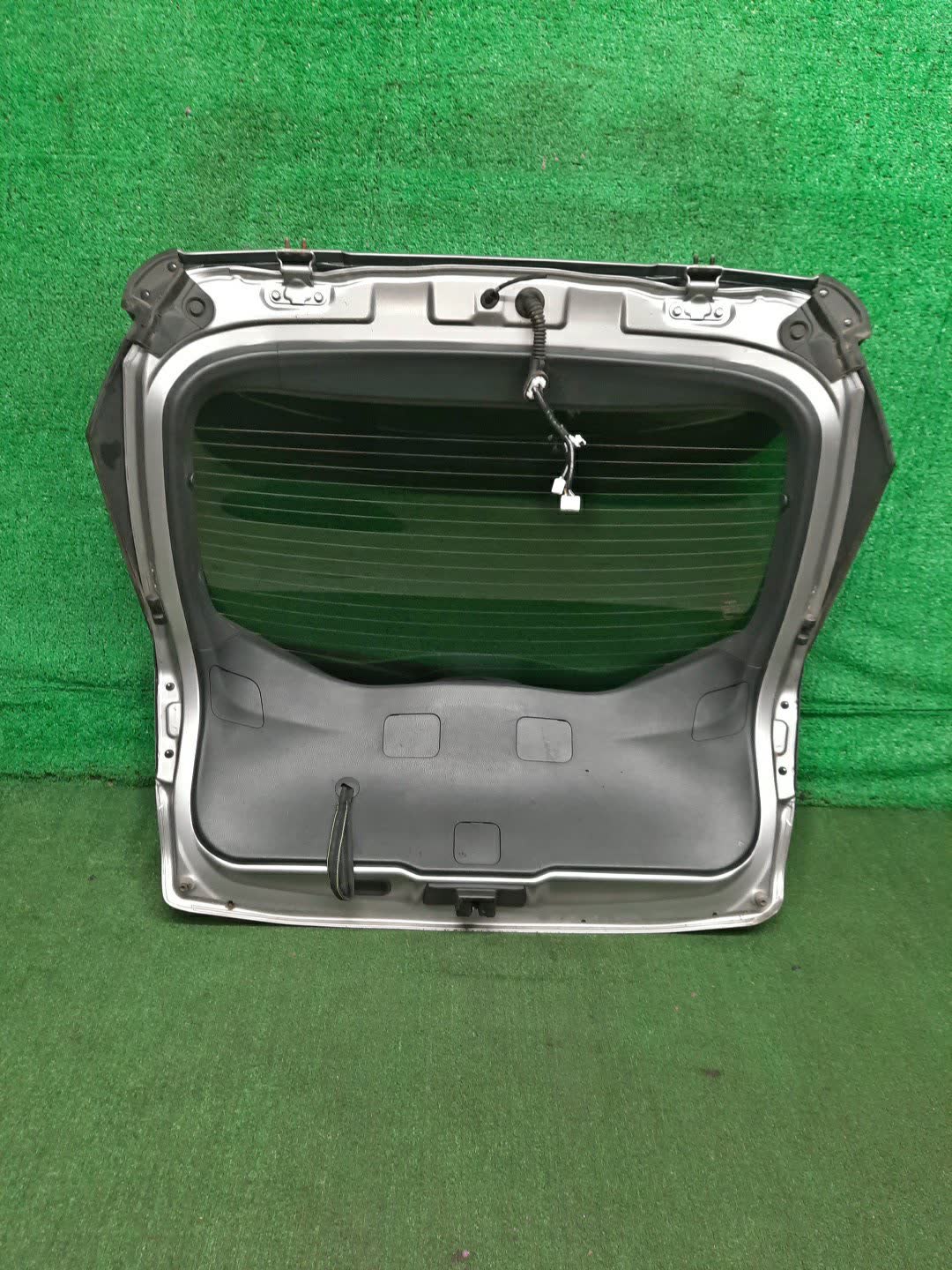 TOYOTA C-HR NGX10 67005-F4020 3 ракурс TOYOTA C-HR NGX10 67005-F4020 3 ракурс