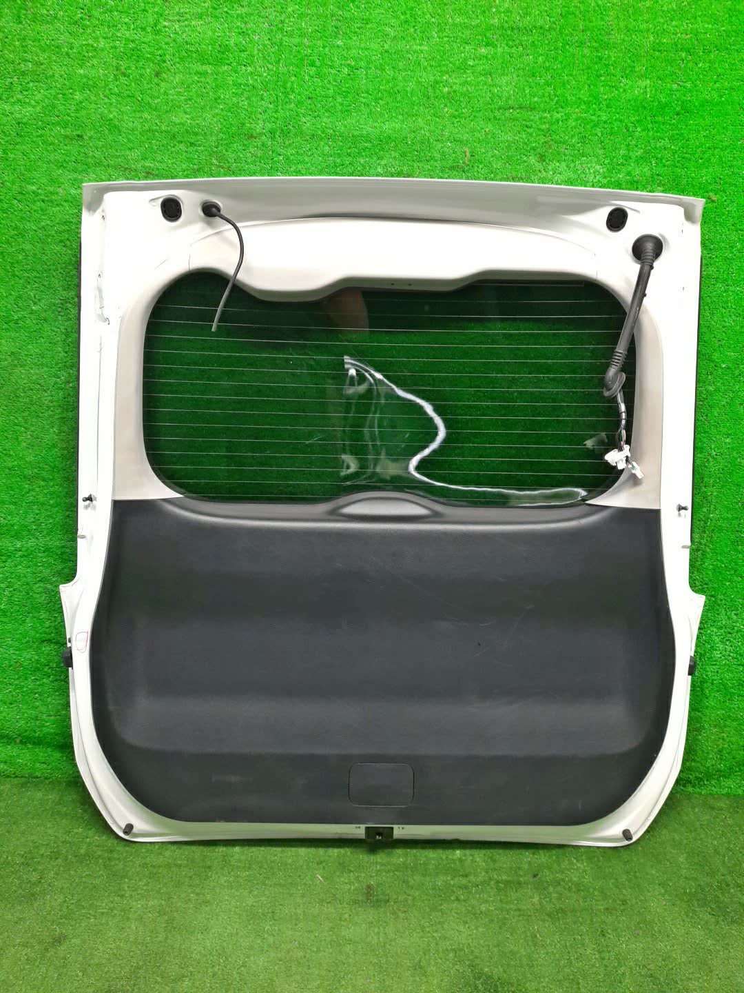  TOYOTA NOAH, ESQUIRE ZWR80G, ZRR85W, ZRR80W, ZWR80W, ZRR80G, ZRR85G 8977 2 ракурс
