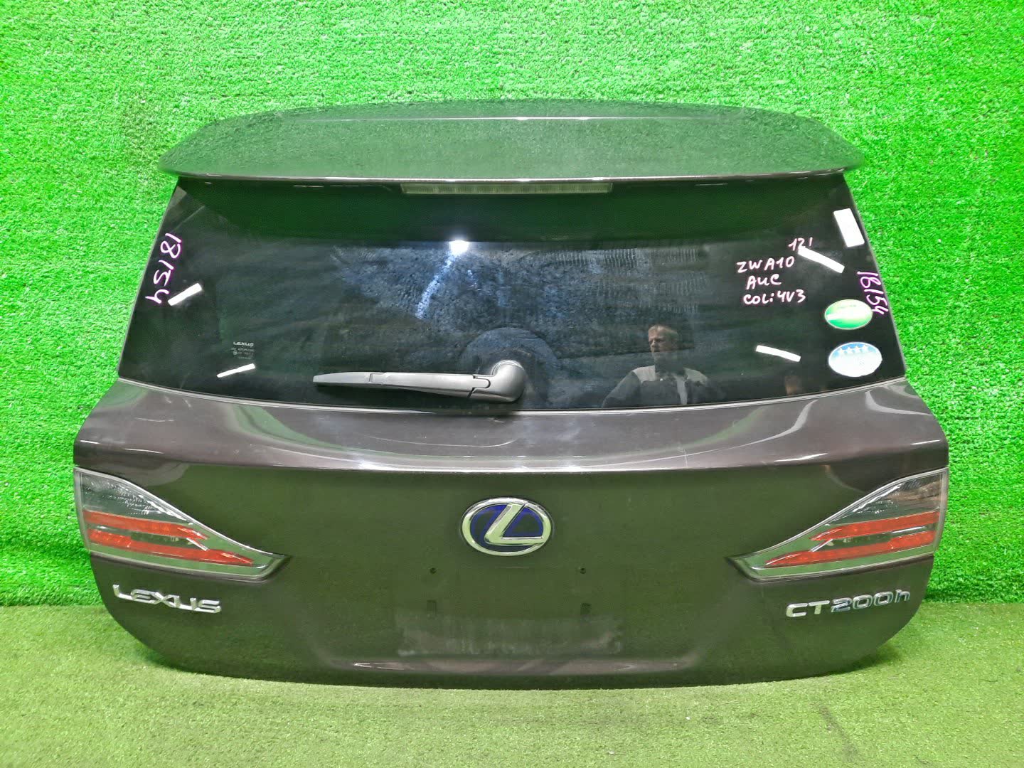  LEXUS CT200H ZWA10 18154 1 ракурс
