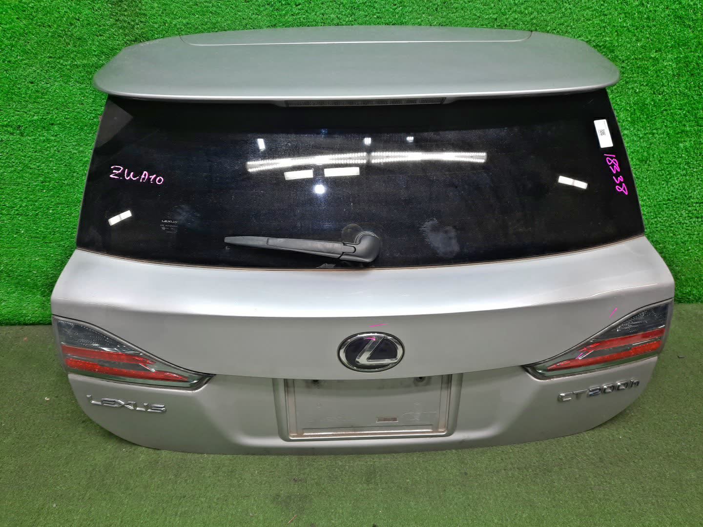  LEXUS CT200H ZWA10 18338 1 ракурс