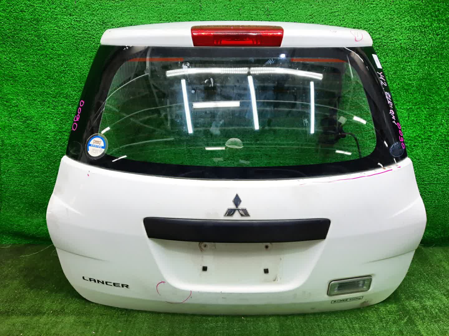  MITSUBISHI LANCER Y12 0090 1 ракурс