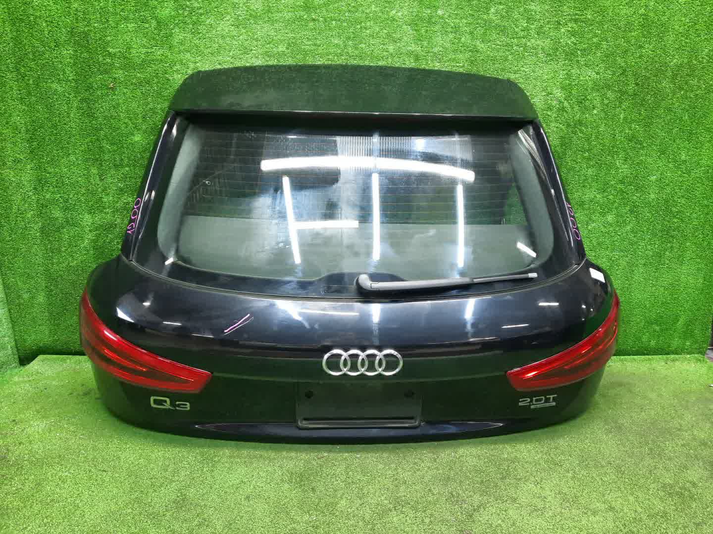  AUDI Q3 8UB 1200 1 ракурс