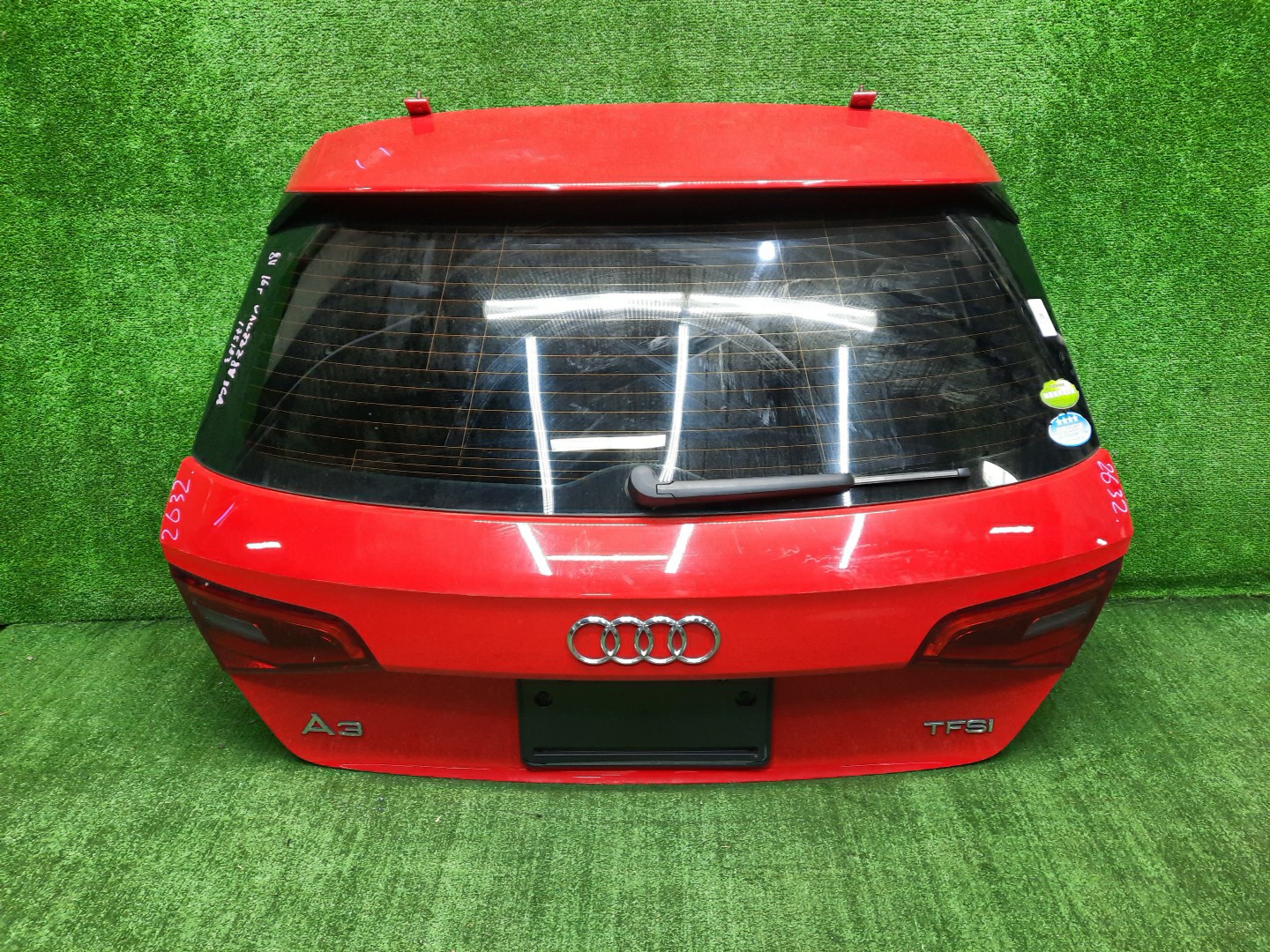  AUDI A3 8VA 2632 1 ракурс