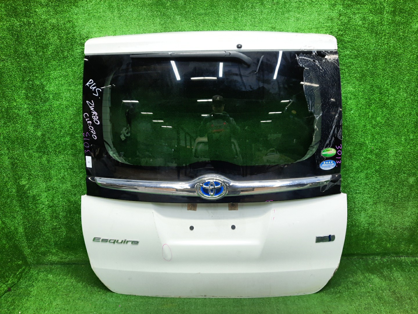  TOYOTA ESQUIRE ZWR80G 3013 1 ракурс