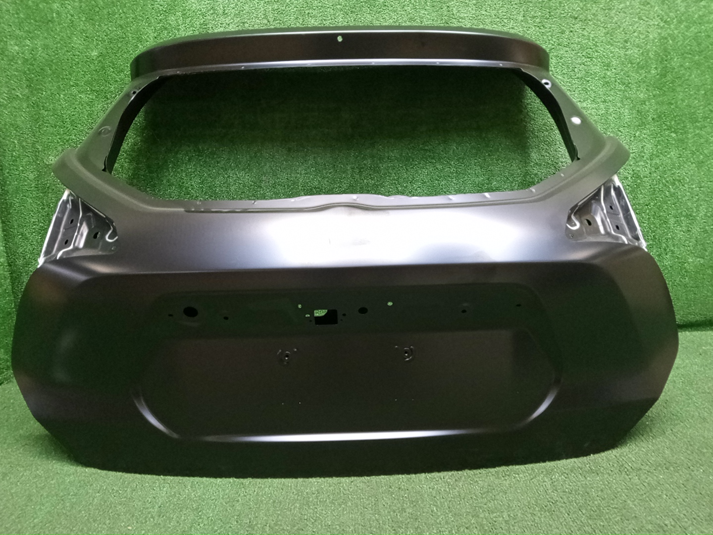 NISSAN KICKS P15 K010M-5RYMB 4 ракурс NISSAN KICKS P15 K010M-5RYMB 4 ракурс