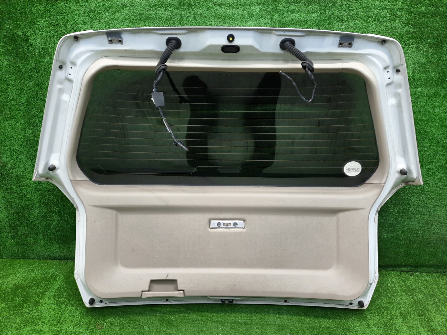  MITSUBISHI SPACE WAGON, CHARIOT GRANDIS, CHARIOT N94W, N84W, N96W, N86W 3504 3 ракурс