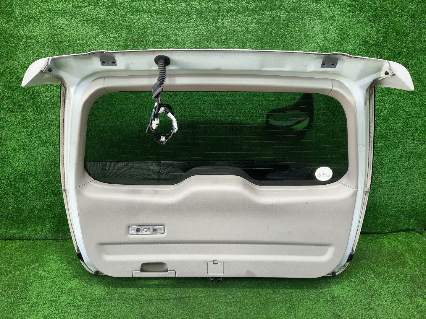  MITSUBISHI GRANDIS NA4W 4370 3 ракурс
