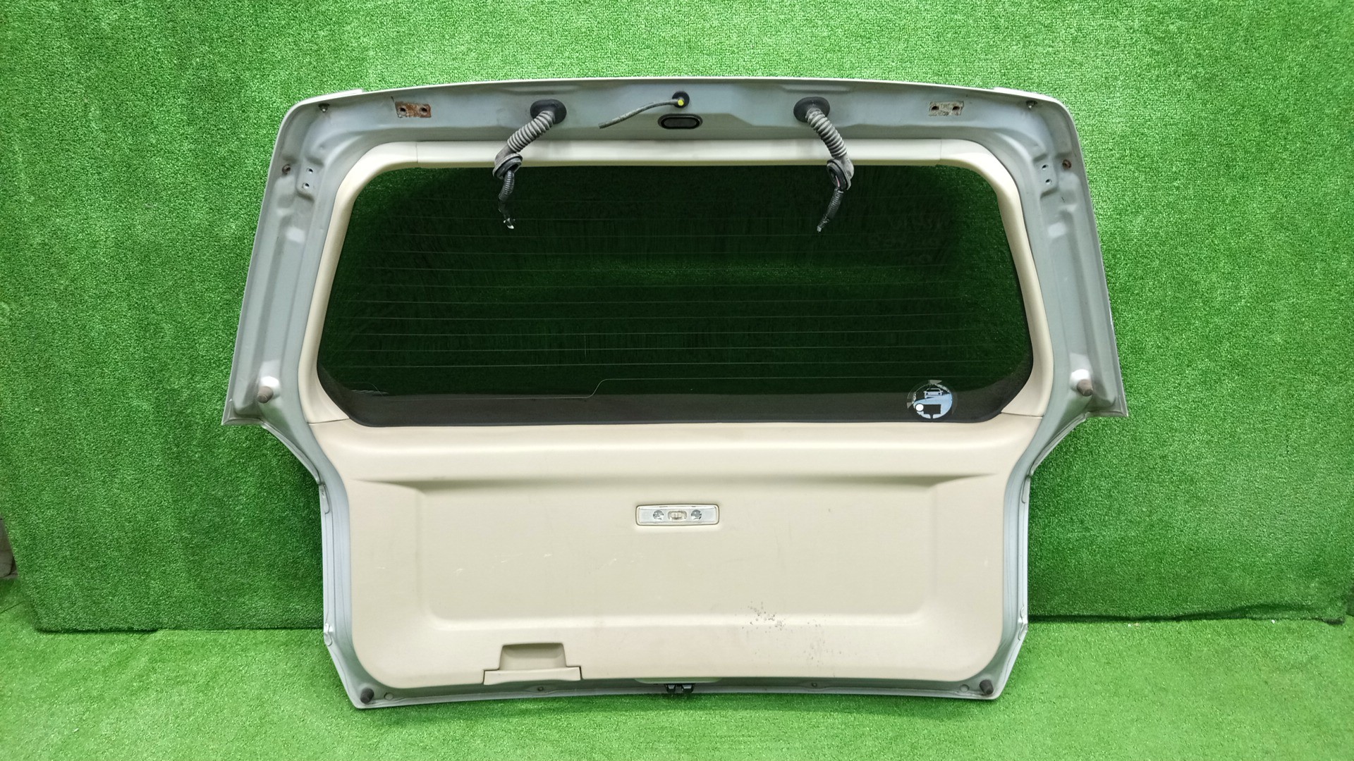  MITSUBISHI SPACE WAGON, CHARIOT GRANDIS, CHARIOT N94W, N84W, N96W, N86W 4468 2 ракурс