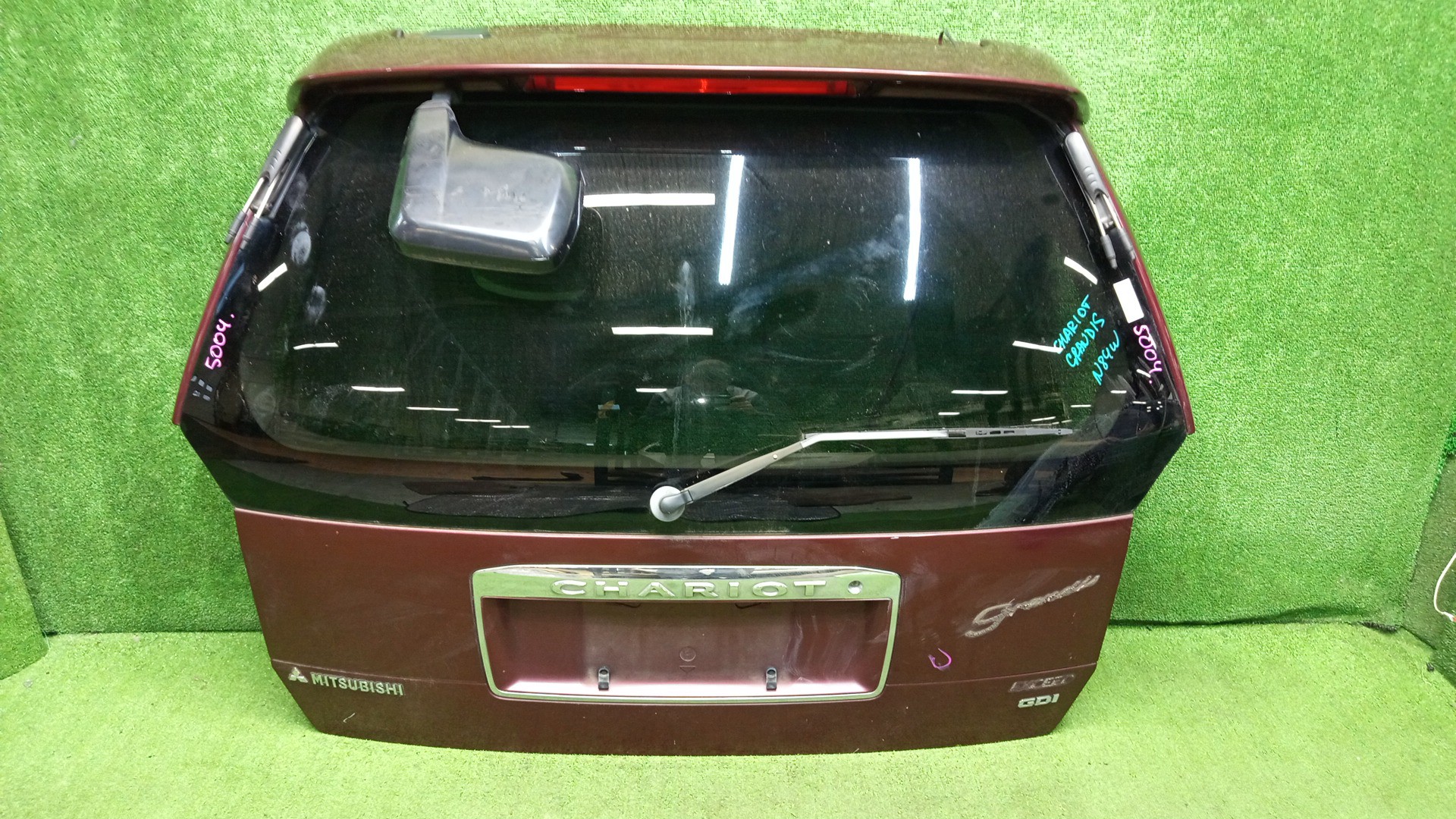 MITSUBISHI SPACE WAGON, CHARIOT GRANDIS, CHARIOT N94W, N84W, N96W, N86W 5004 1 ракурс MITSUBISHI SPACE WAGON, CHARIOT GRANDIS, CHARIOT N94W, N84W, N96W, N86W 5004 1 ракурс