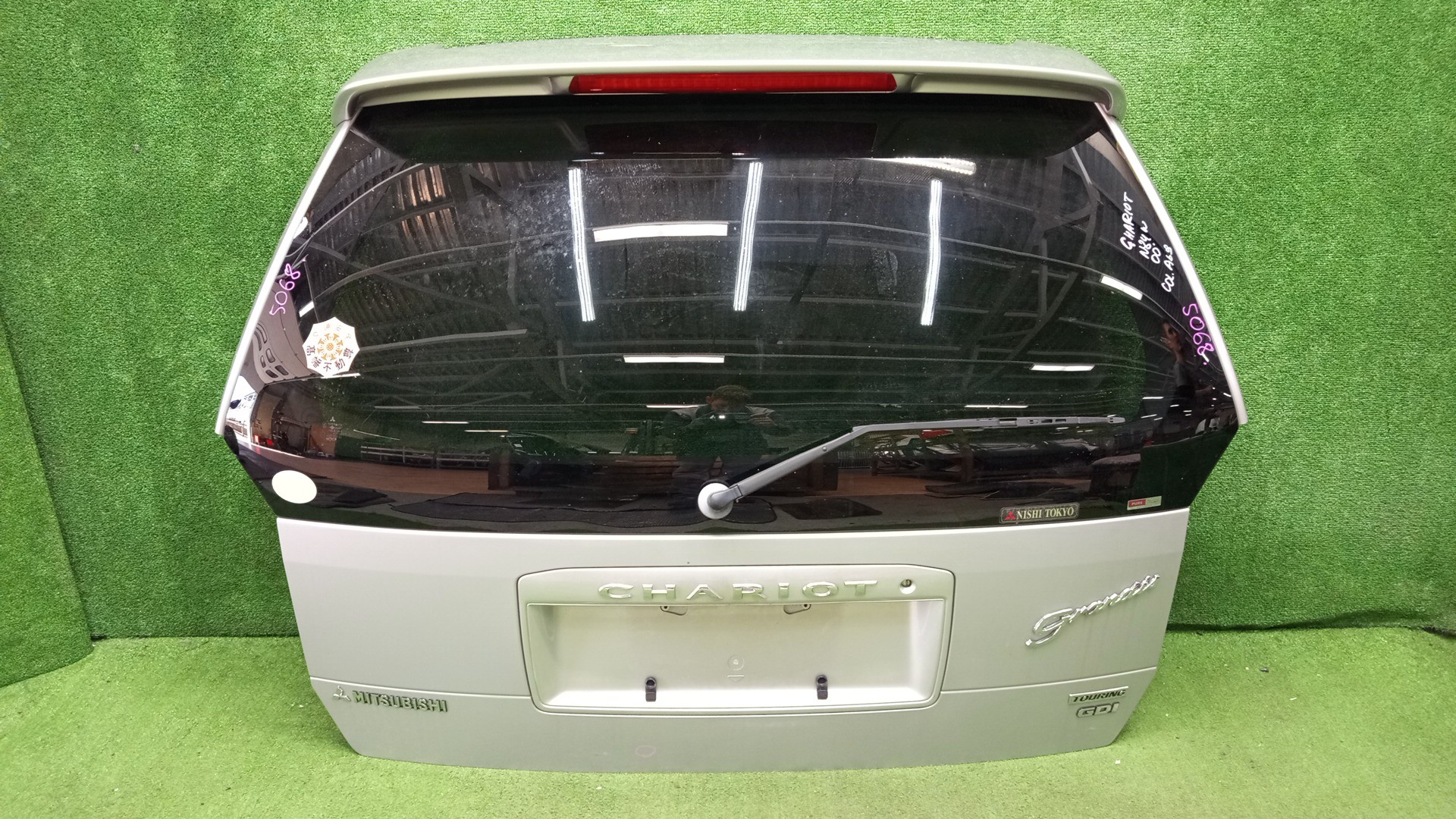 MITSUBISHI SPACE WAGON, CHARIOT GRANDIS, CHARIOT N94W, N84W, N96W, N86W 5068 1 ракурс MITSUBISHI SPACE WAGON, CHARIOT GRANDIS, CHARIOT N94W, N84W, N96W, N86W 5068 1 ракурс