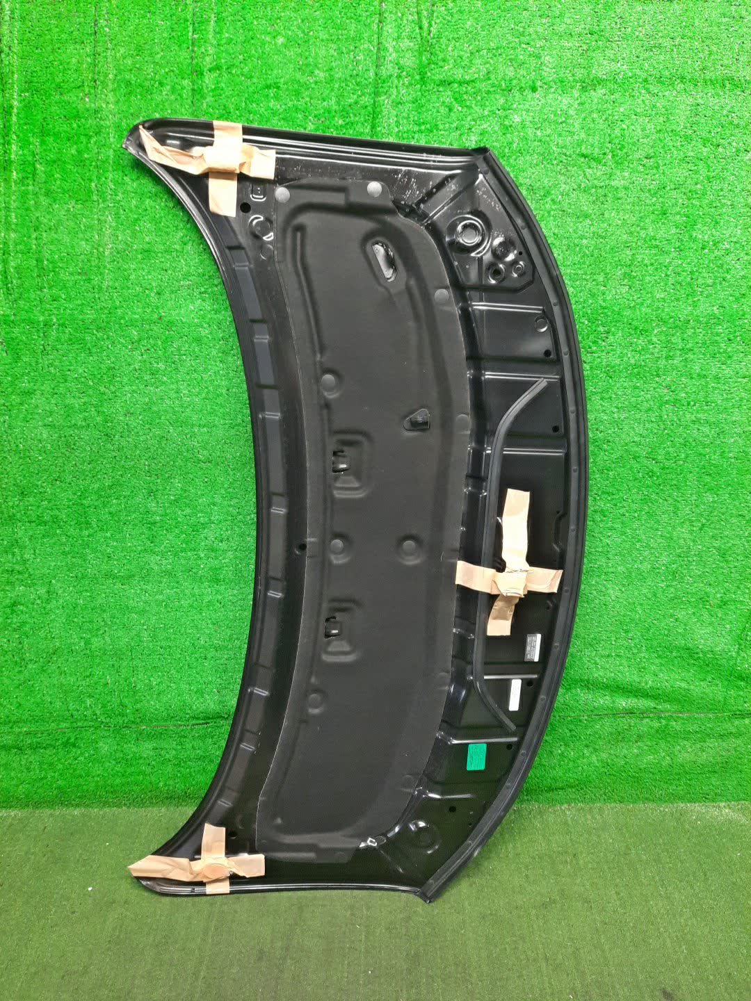 Капот NISSAN ELGRAND E52 4614 4 ракурс