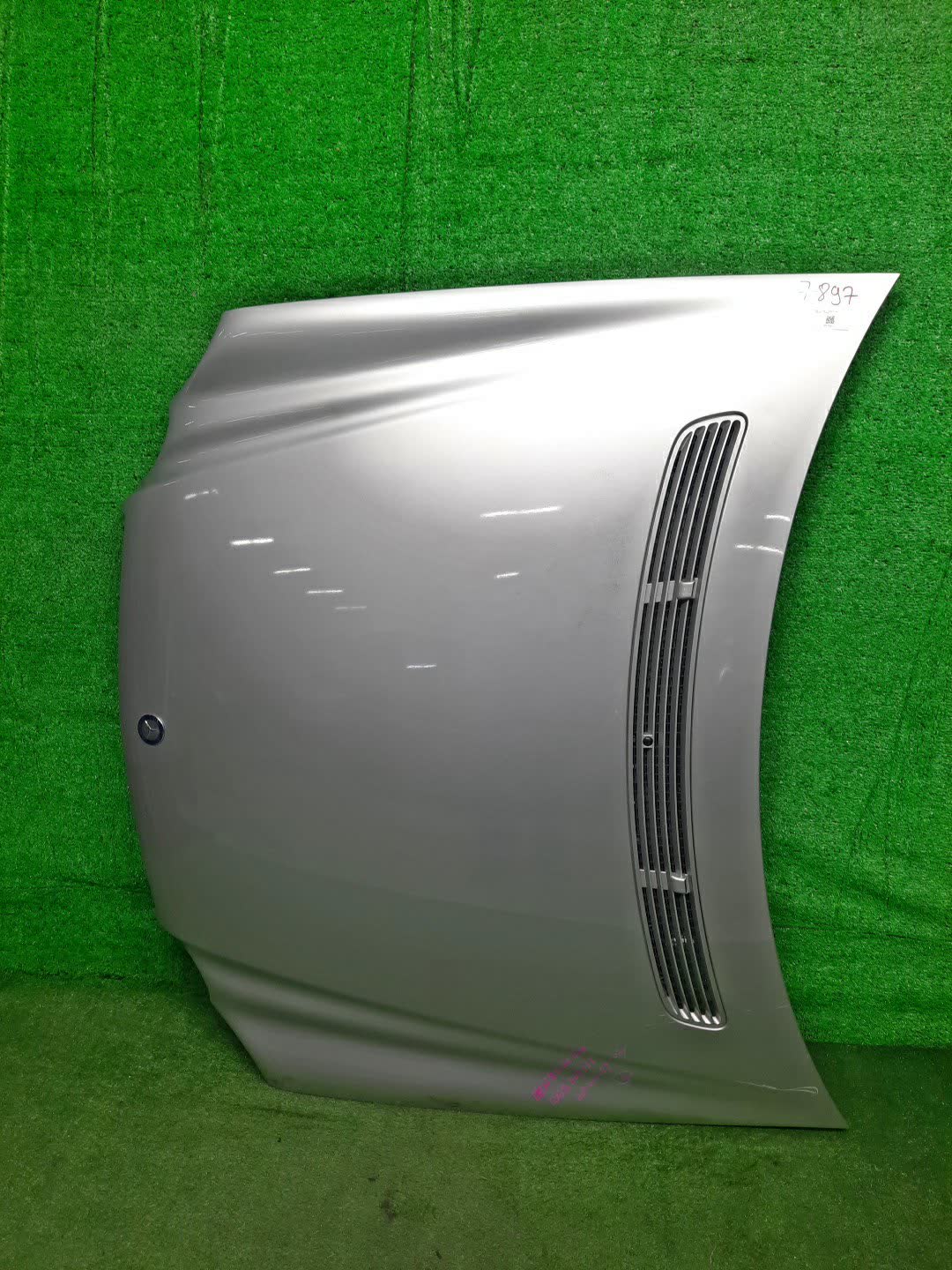 Капот MERCEDES-BENZ CLK-Class 209356, C209.375, A209.475, C209.354, A209.454, 209342, A209.442, C209.342, 209341, A209.456, 209361, 209365, C209.316, C209.343, C209.361, C209.365, C209.376, A209.465, C209.308, C209.320, C209.356, C209.372, C209.377, 