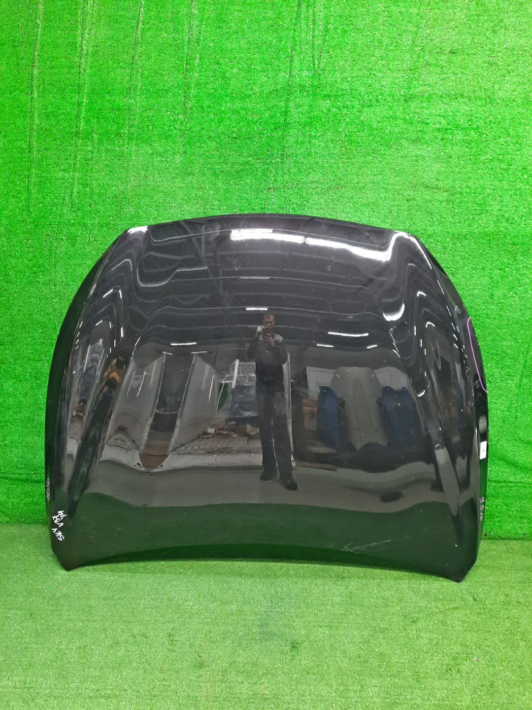 Капот NISSAN SKYLINE HV37 9516 1 ракурс Капот NISSAN SKYLINE HV37 9516 1 ракурс