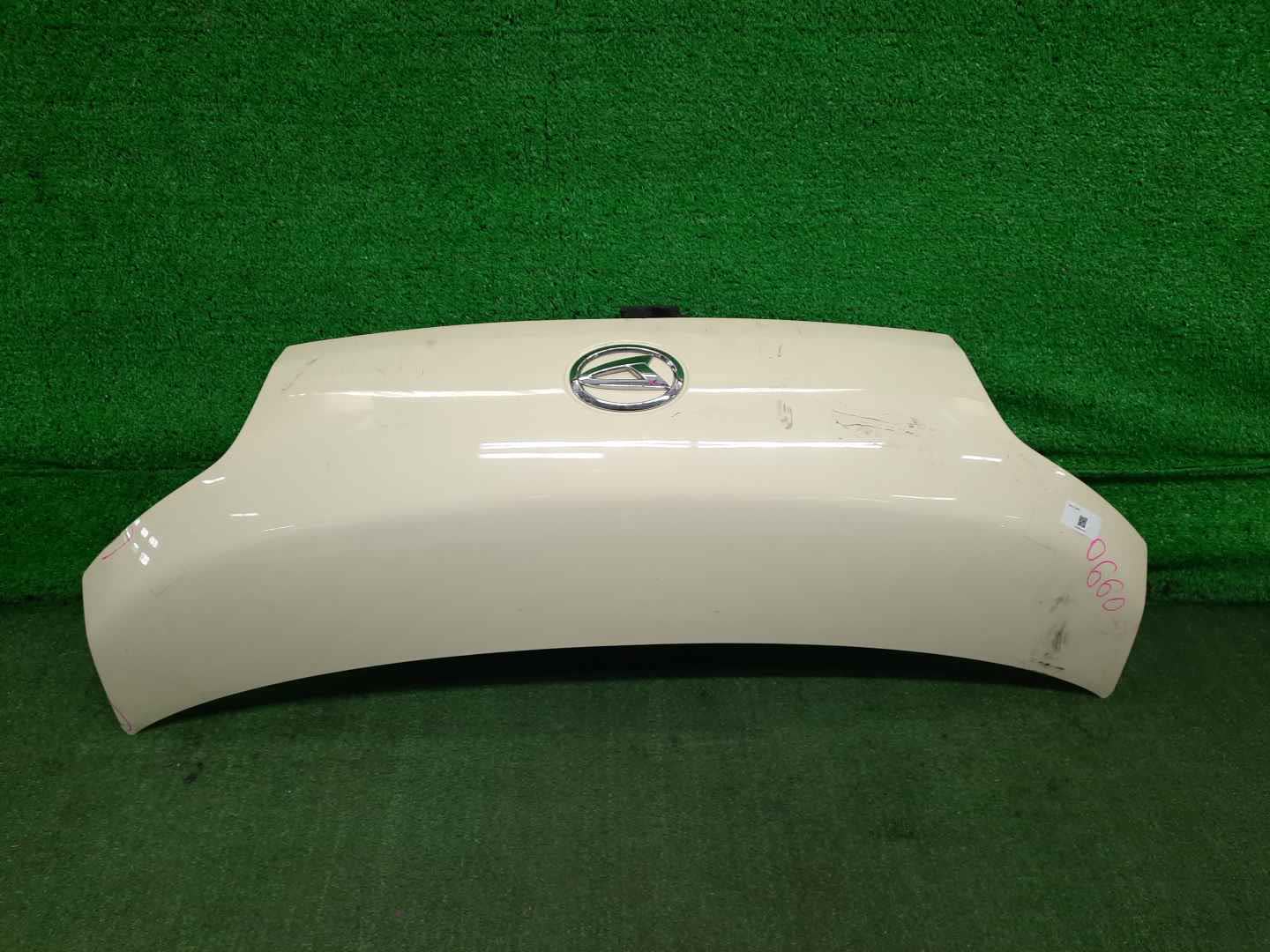 Капот DAIHATSU TANTO LA600S 0660 1 ракурс