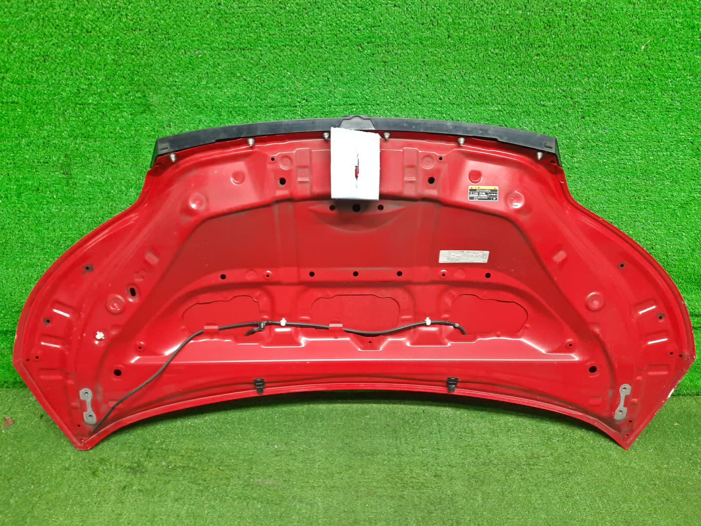 Капот TOYOTA SPADE NCP141, NSP140, NSP141, NCP145 1472 5 ракурс