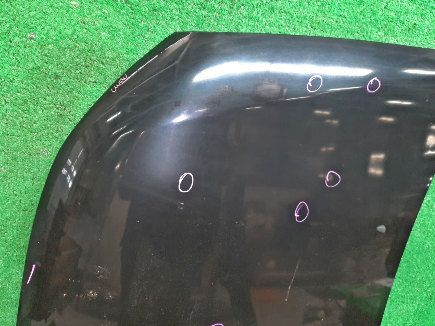 Капот MITSUBISHI OUTLANDER CW4W, CW6W, CW5W 1534 3 ракурс Капот MITSUBISHI OUTLANDER CW4W, CW6W, CW5W 1534 3 ракурс