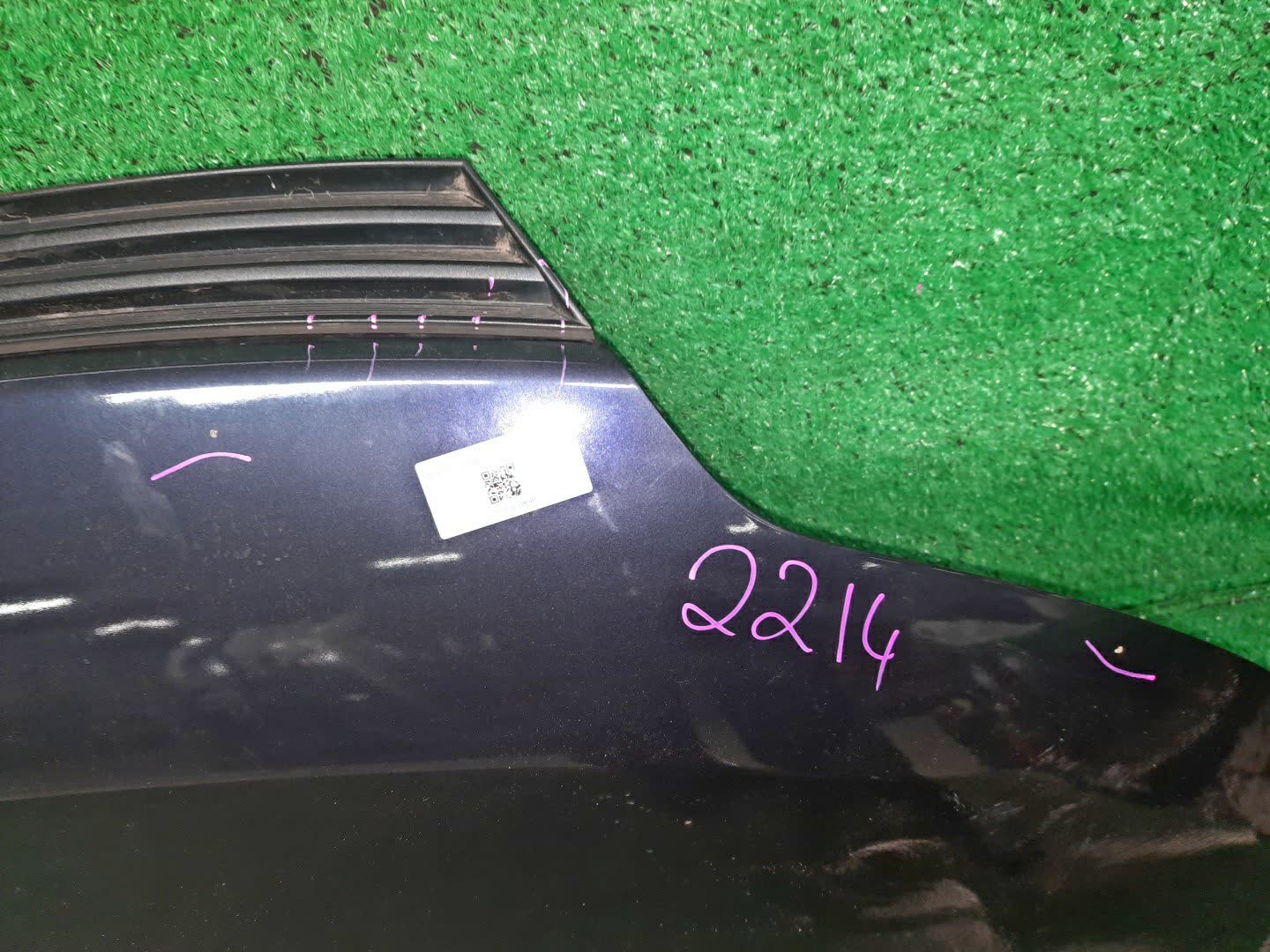 Капот TOYOTA SPADE NCP141, NSP140, NSP141, NCP145 2214 2 ракурс Капот TOYOTA SPADE NCP141, NSP140, NSP141, NCP145 2214 2 ракурс
