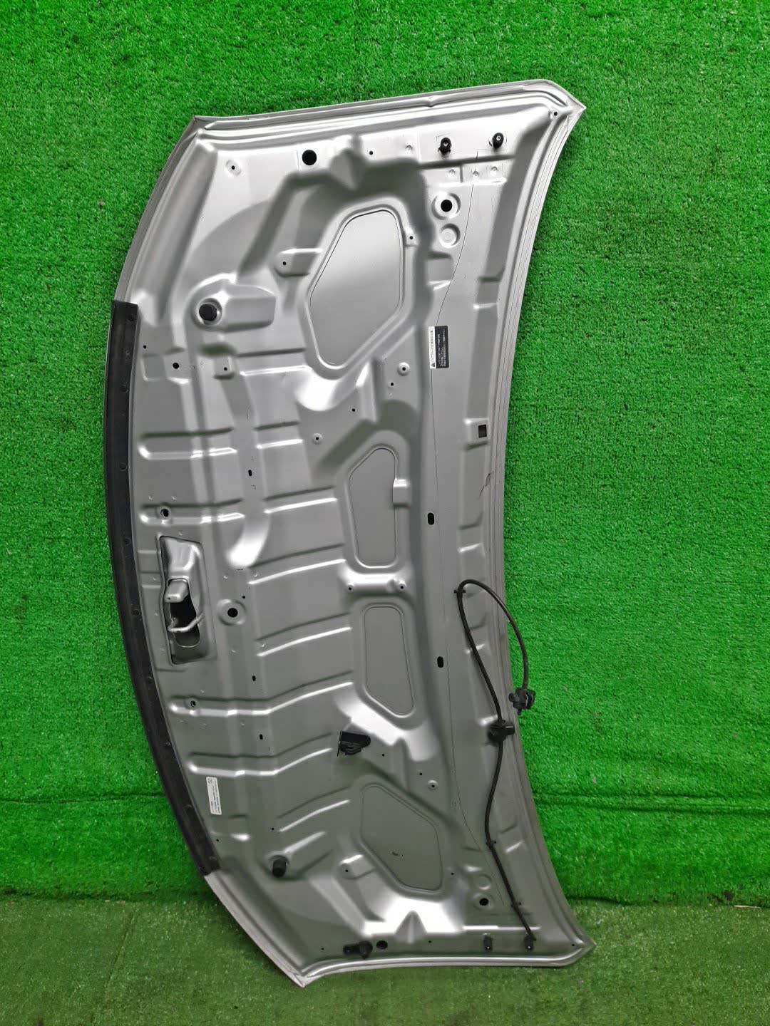 Капот NISSAN SERENA C26 2661 3 ракурс