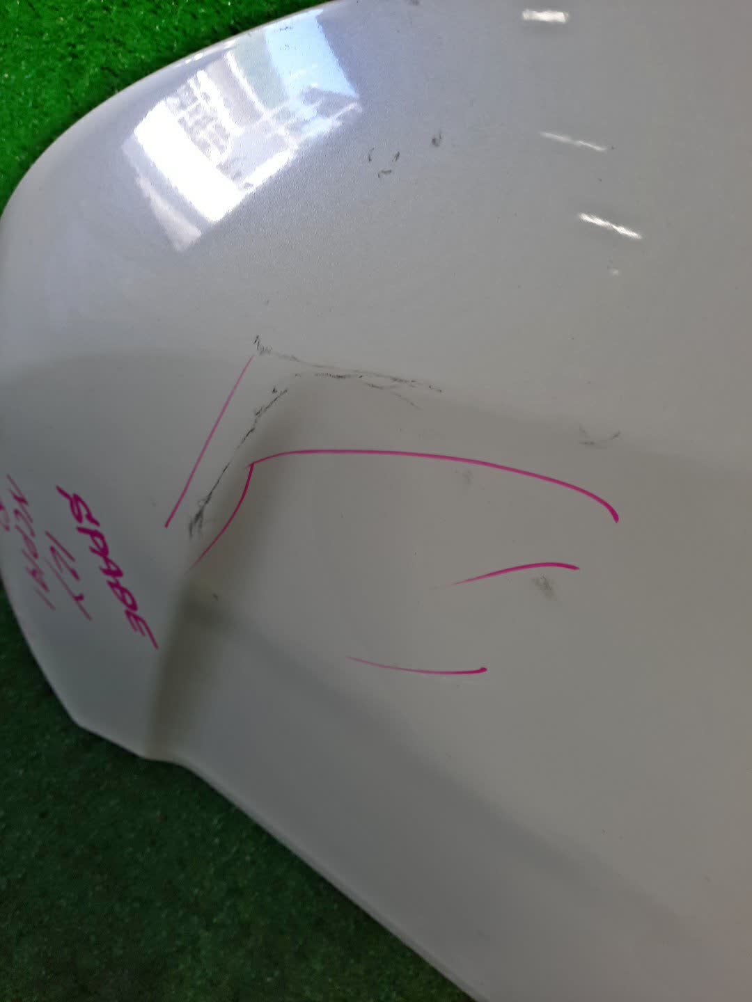 Капот TOYOTA SPADE NCP141, NSP140, NSP141, NCP145 7729 2 ракурс Капот TOYOTA SPADE NCP141, NSP140, NSP141, NCP145 7729 2 ракурс