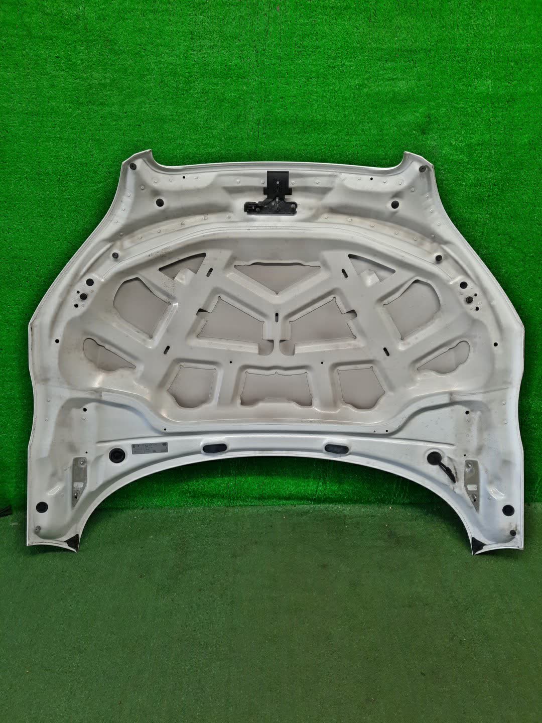 Капот AUDI TT 8J9, 8J3 8J0823029E 3 ракурс