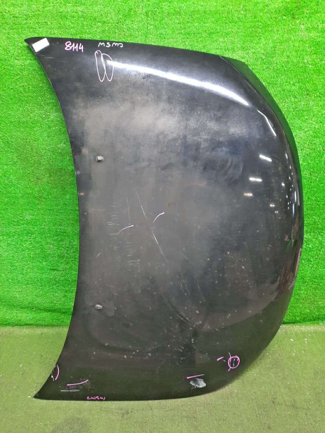 Капот MITSUBISHI OUTLANDER CW4W, CW6W, CW5W 8114 1 ракурс Капот MITSUBISHI OUTLANDER CW4W, CW6W, CW5W 8114 1 ракурс