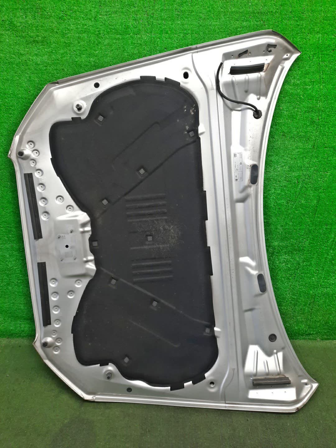 Капот AUDI Q5 8RB 8R0823029 4 ракурс