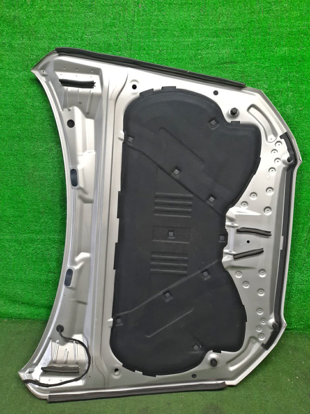 Капот AUDI Q5 8RB 8R0823029 3 ракурс