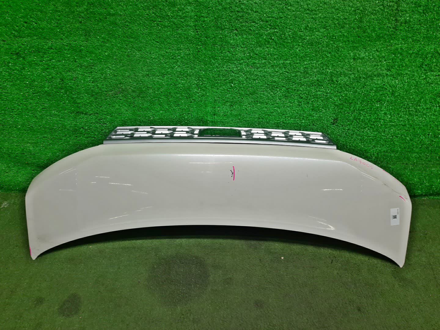 Капот DAIHATSU WAKE LA700S 52631 1 ракурс