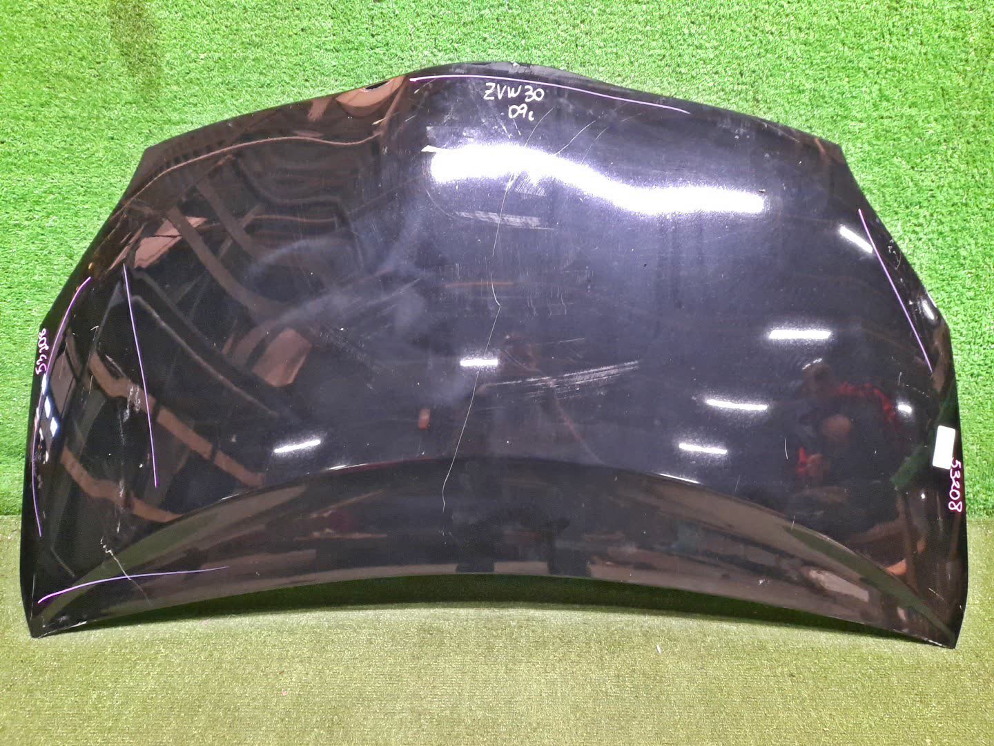 Капот TOYOTA PRIUS ZVW30 53208 1 ракурс