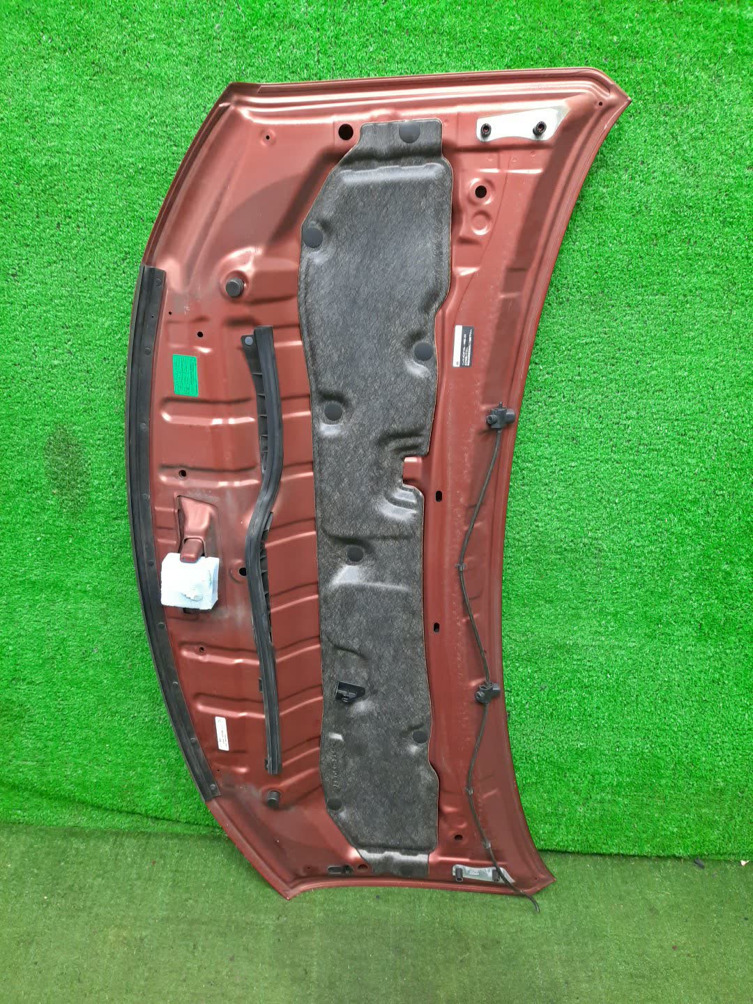 Капот NISSAN SERENA C26 54765 3 ракурс