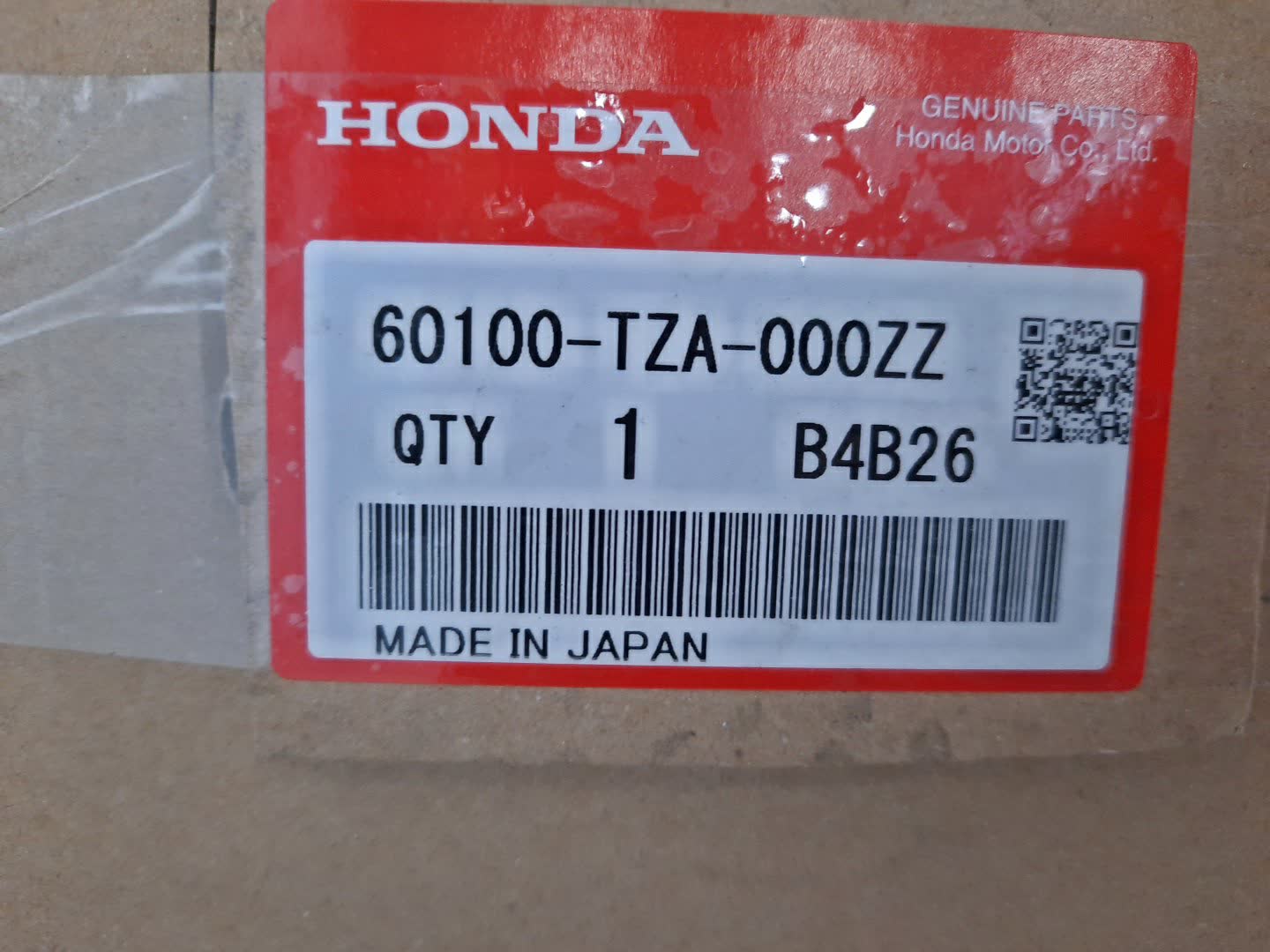 Капот HONDA FIT, JAZZ GR3, GR4, GR2, GR1, GR6, GR5, GR7,  60100-TZA-000ZZ 3 ракурс