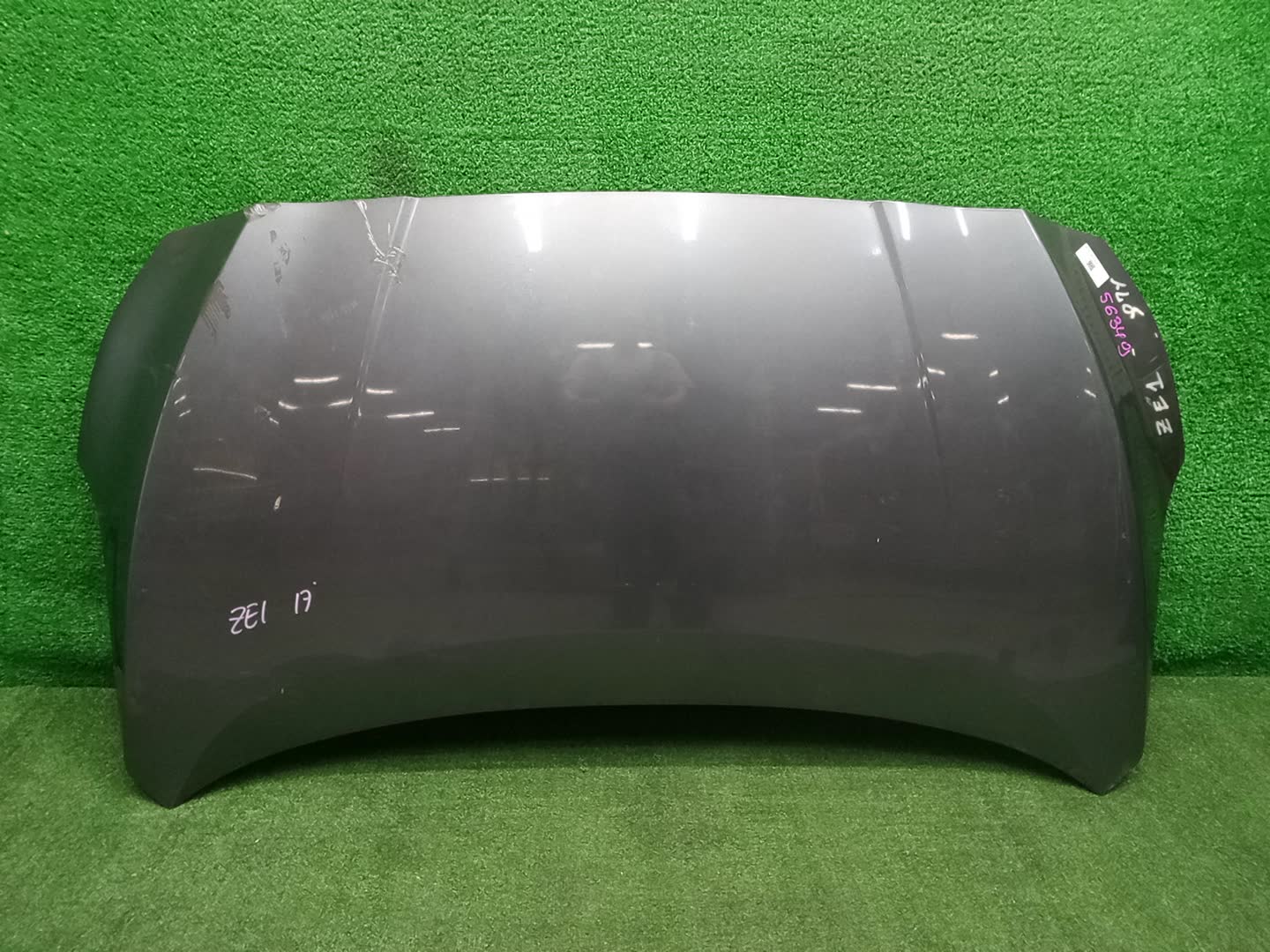 Капот NISSAN LEAF ZE1 56349 1 ракурс