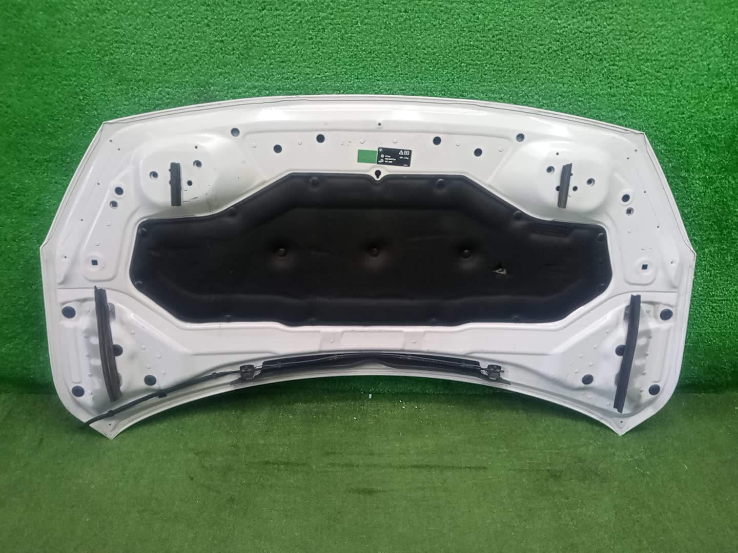 Капот BMW 218i, 2-Series Gran Tourer, 2-Series Active Tourer F45, F46 56441 5 ракурс