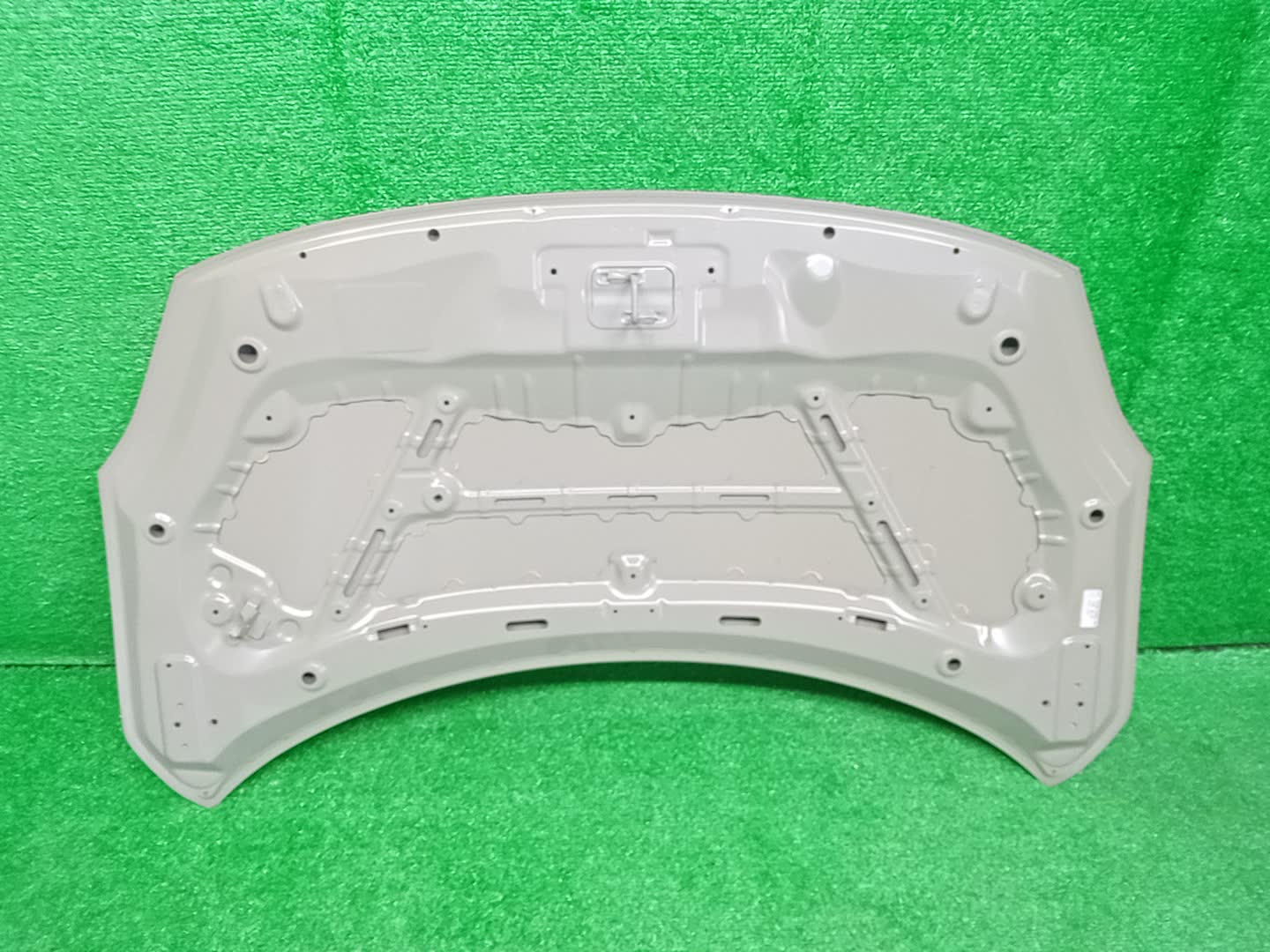 Капот SUZUKI SWIFT ZD53S, ZD83S, ZC13S, ZC43S, ZC83S, ZC53S, ZC33S 57300-52R00 2 ракурс