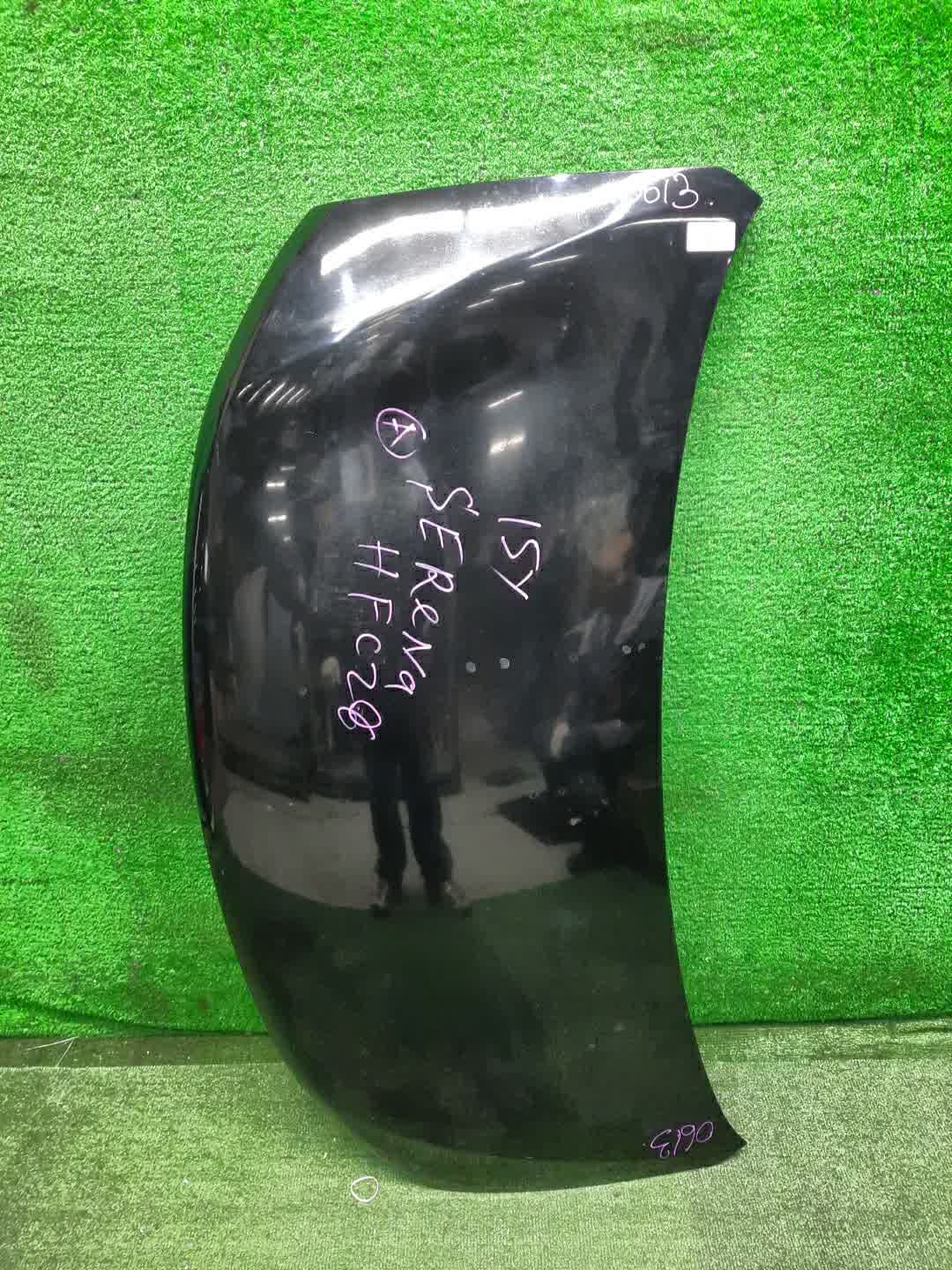 Капот NISSAN SERENA C26 0613 1 ракурс Капот NISSAN SERENA C26 0613 1 ракурс