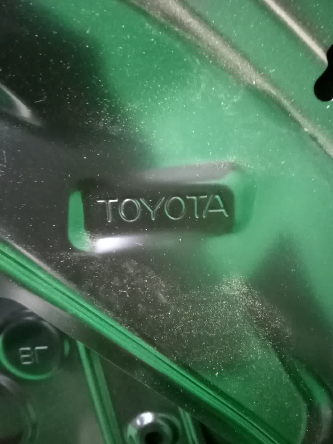 Капот TOYOTA VOXY MZRA90W 53301-V1020 3 ракурс