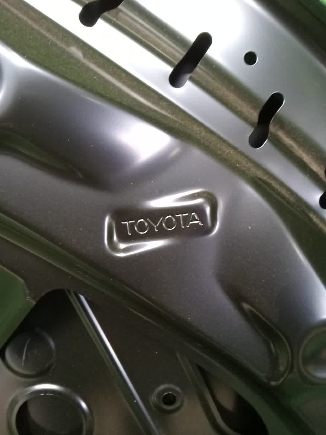 Капот TOYOTA NOAH MZRA90W 53301-V1010 3 ракурс