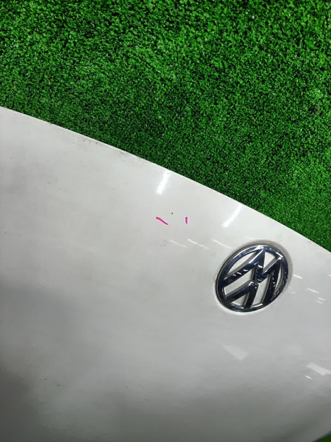 Капот VOLKSWAGEN SCIROCCO 137 0828 2 ракурс