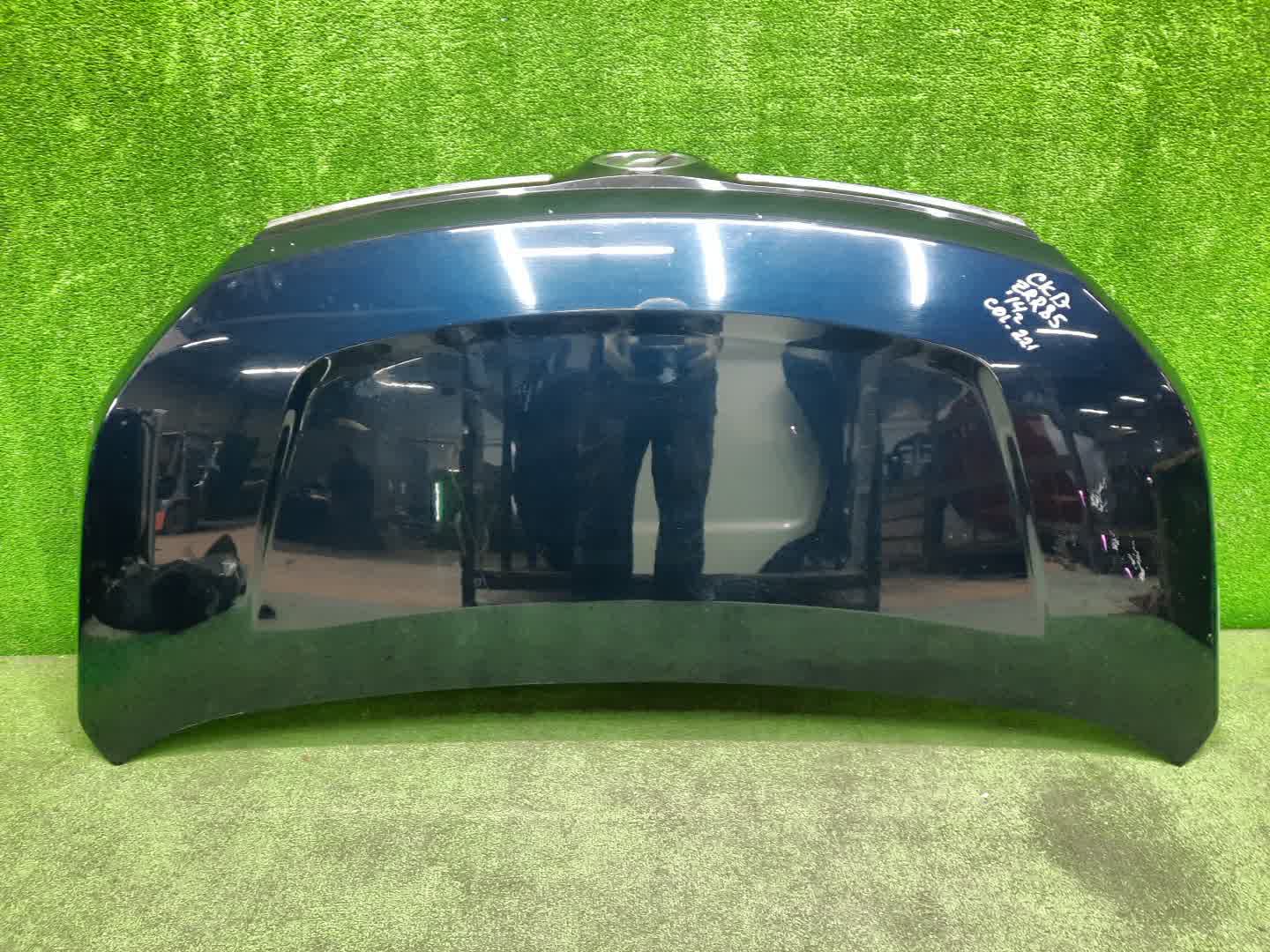 Капот TOYOTA VOXY ZWR80G, ZRR85W, ZRR80W, ZWR80W, ZRR80G, ZRR85G 1271 1 ракурс