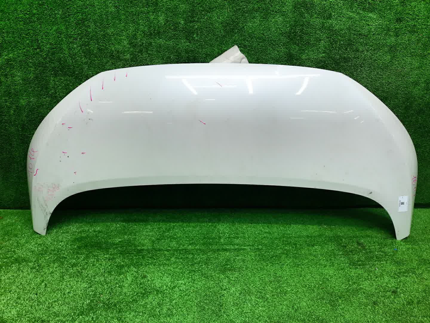 Капот NISSAN DAYZ B45W, B43W, B46W, B47W, B48W, B44W 1614 1 ракурс Капот NISSAN DAYZ B45W, B43W, B46W, B47W, B48W, B44W 1614 1 ракурс