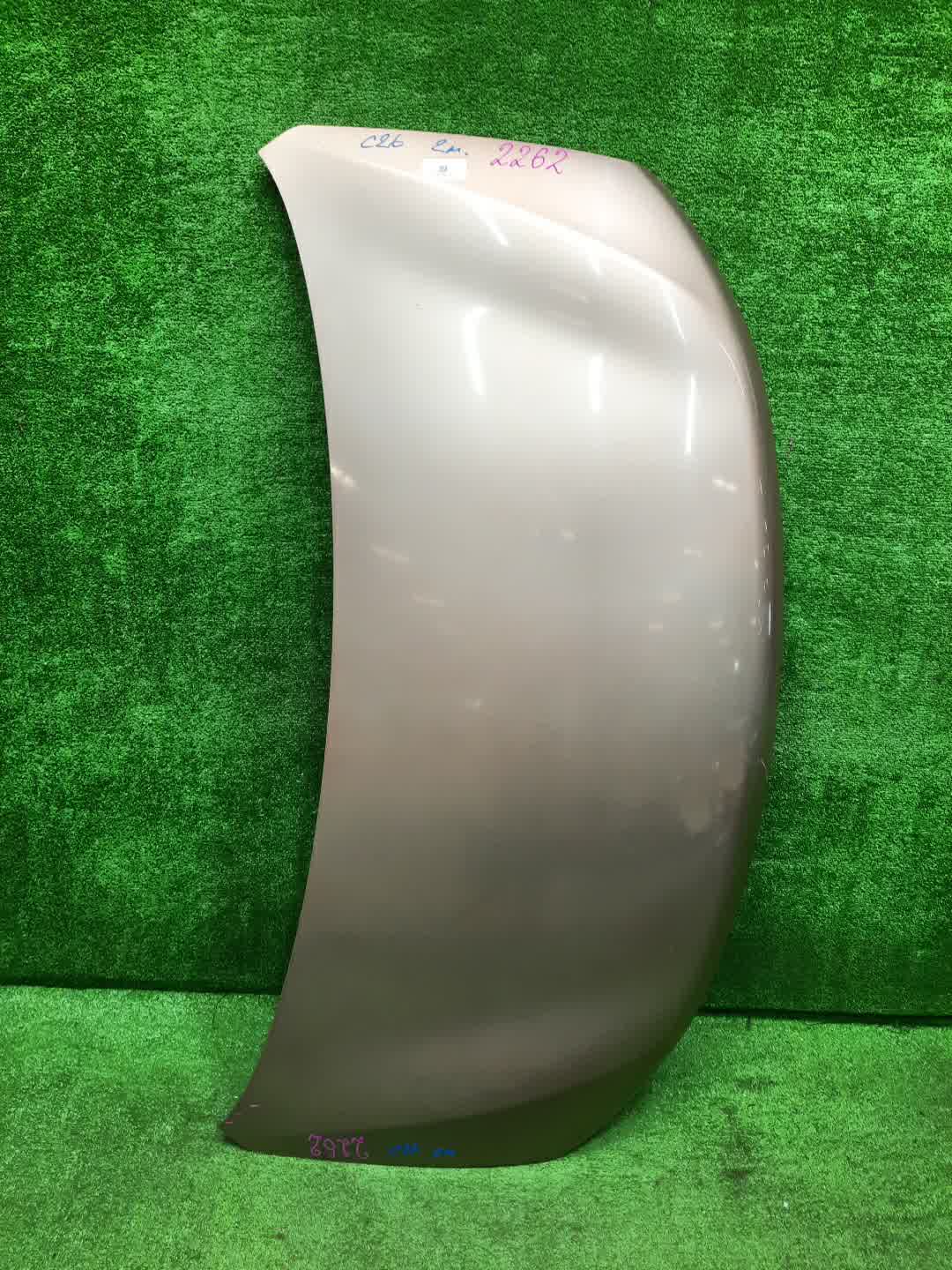 Капот NISSAN SERENA C26 2262 1 ракурс Капот NISSAN SERENA C26 2262 1 ракурс